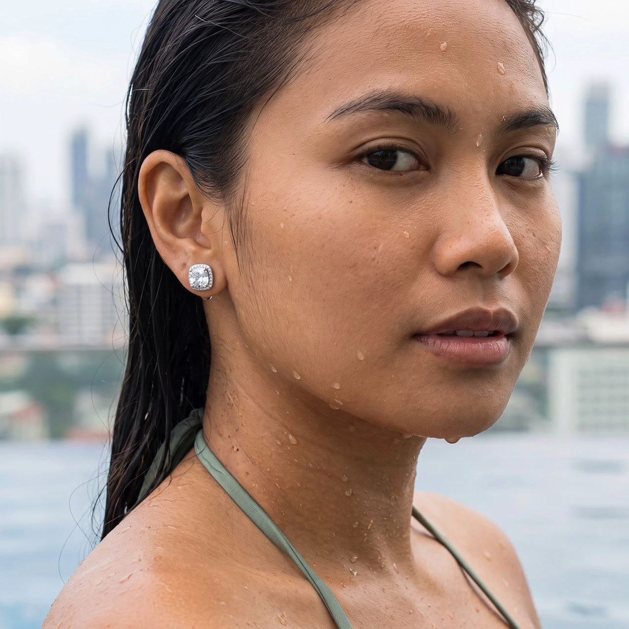 Bridal earrings — worn in the water, waterproof, silver | SKU: 505185-white